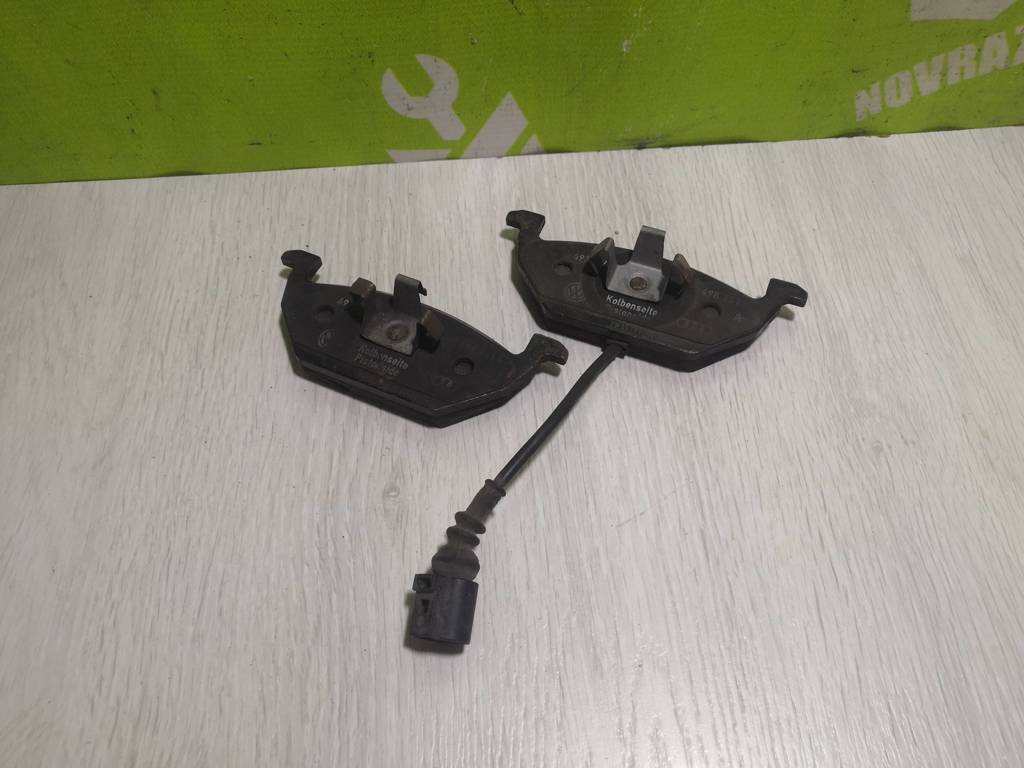 VW Golf 6 09-12 для Колодки тормозные передние к-кт