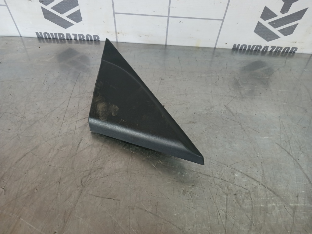 Mazda Mazda 3  BK  02-09 для Накладка зеркала правого