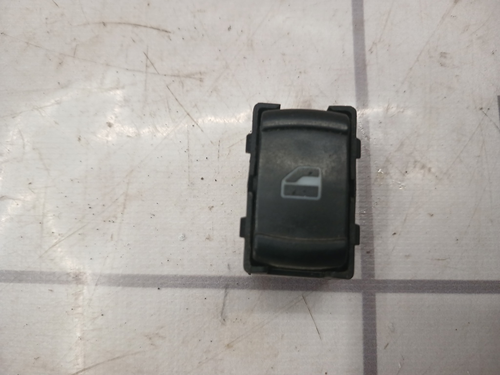 VW Golf 4 Bora 97-05 для Кнопка стеклоподъемника