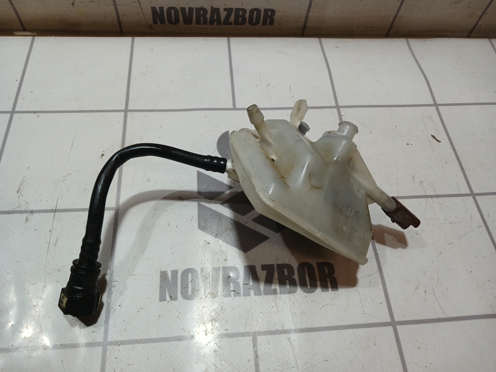 Peugeot 307 2001-2008 для Бачок главного тормозного цилиндра