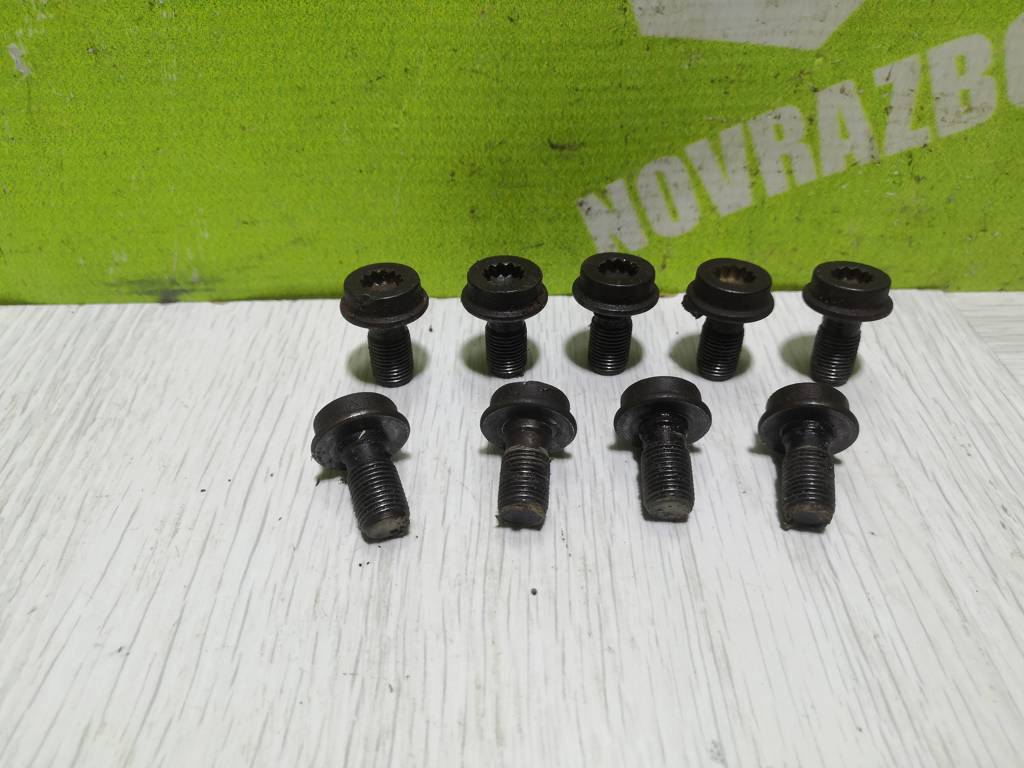 VW Golf 3 Vento 91-97 для Болт маховика