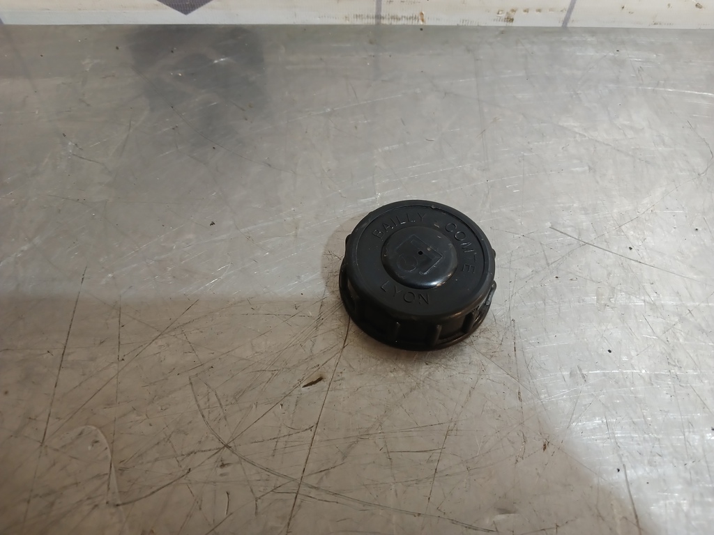 Renault Clio 2 Symbol 1998-2008 для Крышка бачка гидроусилителя