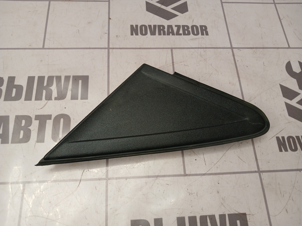 Ford Focus 2 05-08 для Накладка зеркала левого