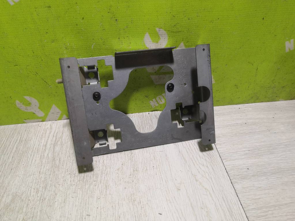 Ford Transit FA 2000-2006 для Кронштейн (сопут. товар)