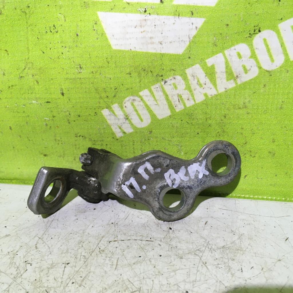 Ford Focus 1 1998-2004 для Петля двери передней