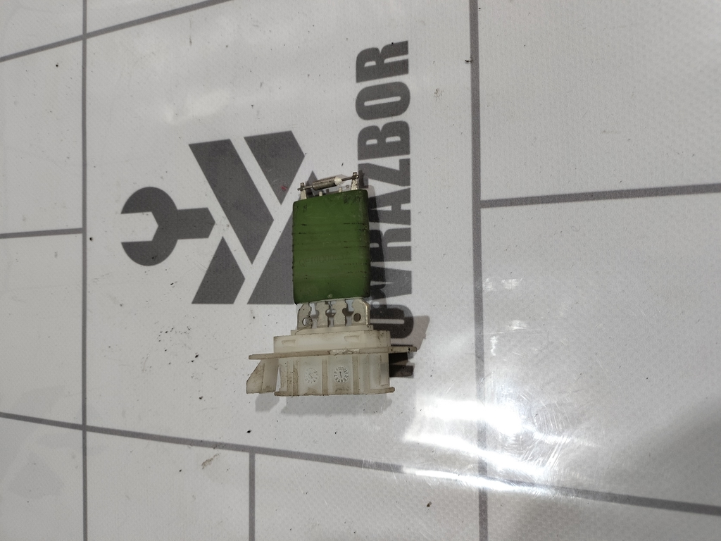 Opel Corsa C 2000-2006 для Резистор отопителя