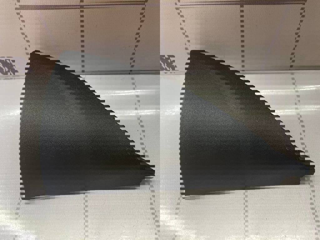 Ford Focus 1 1998-2004 для Накладка зеркала правого