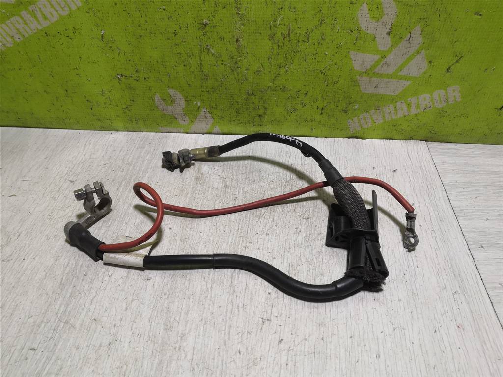 VW Golf 6 09-12 для Клемма