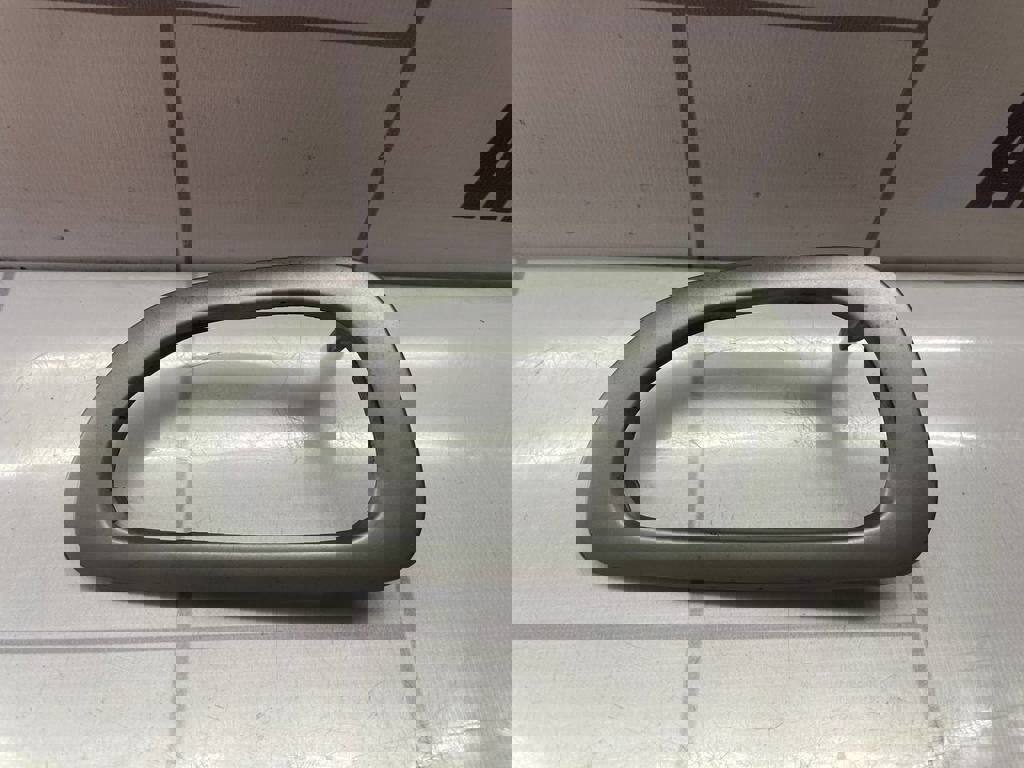 Peugeot 307 2001-2008 для Накладка ручки внутренней