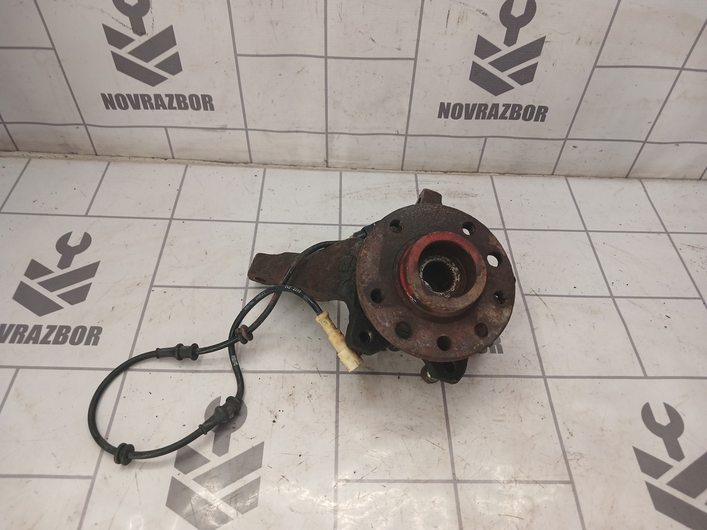 Opel Vectra B 1999-2002 для Кулак поворотный передний левый