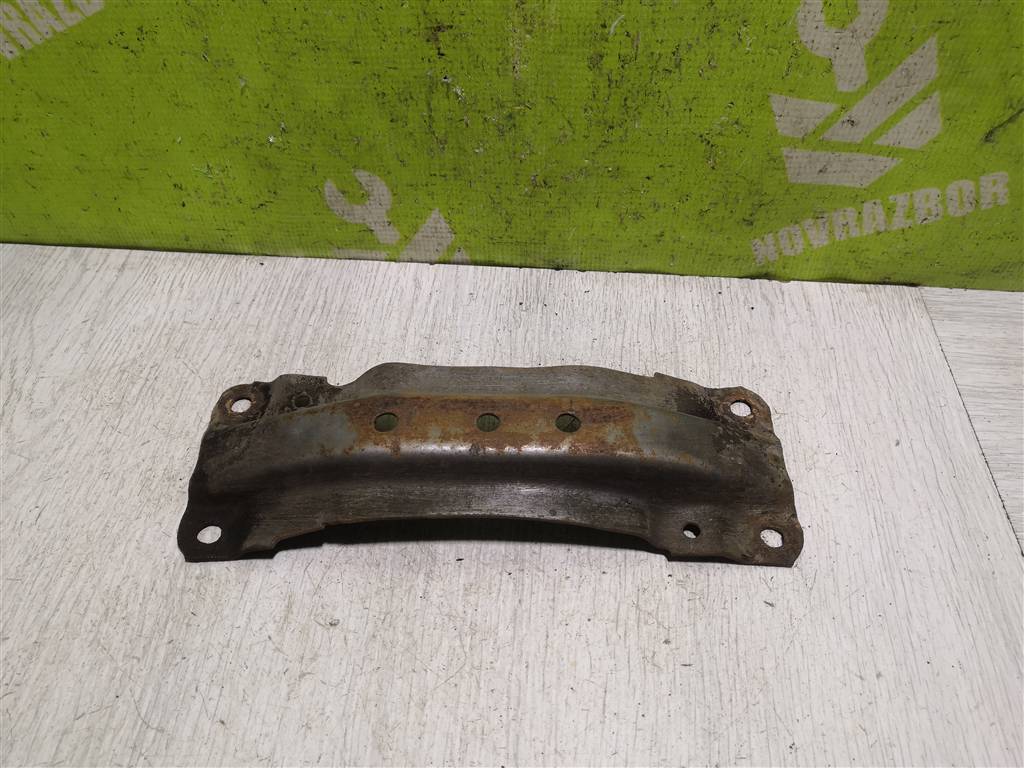 VW Golf 3 Vento 91-97 для Кронштейн глушителя