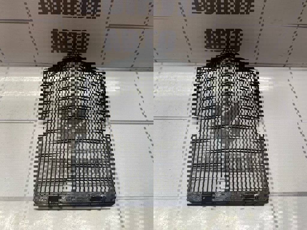 Audi 80  90  B3  86-91 для Решетка вентиляционная