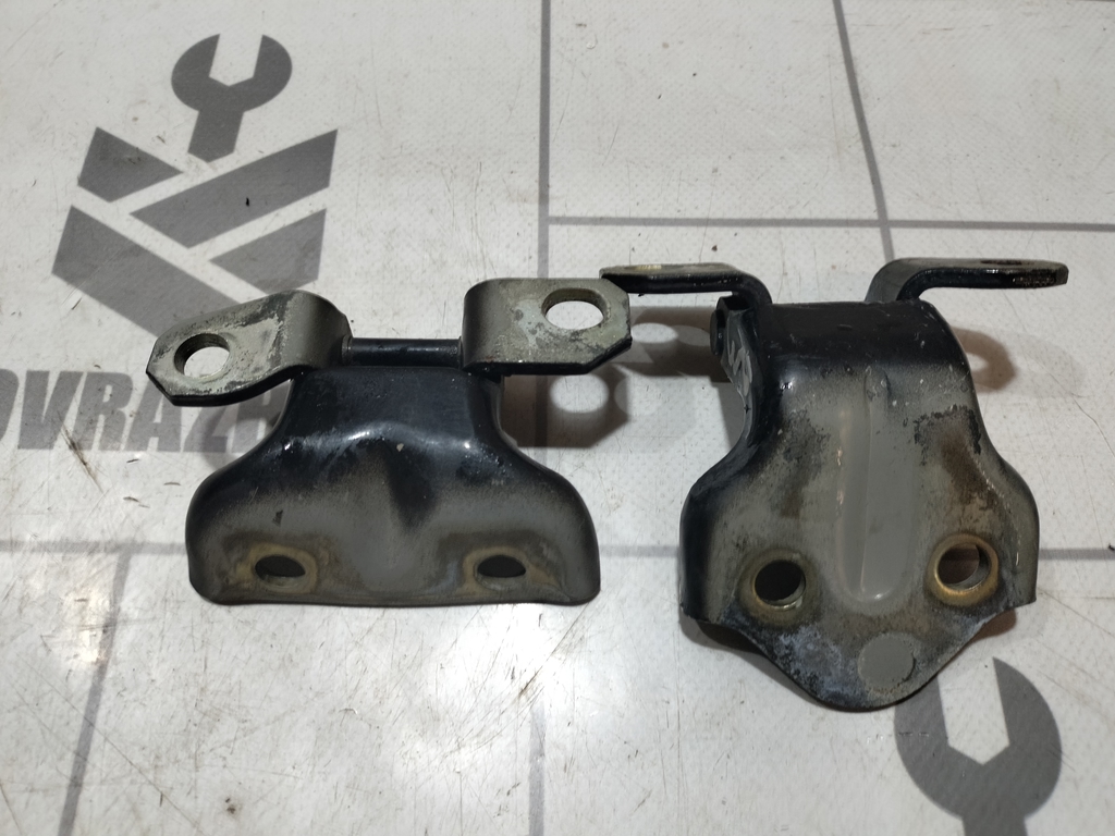 Hyundai Elantra 3  00-05 для Петля двери