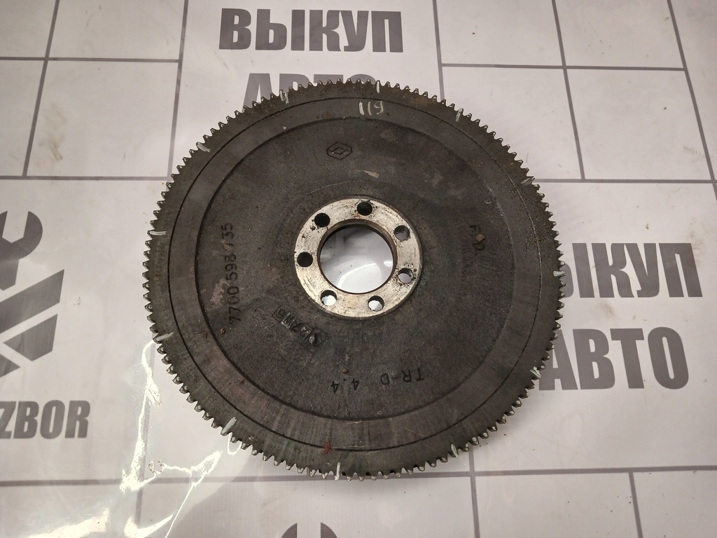 Renault Logan 2005-2014 для Маховик