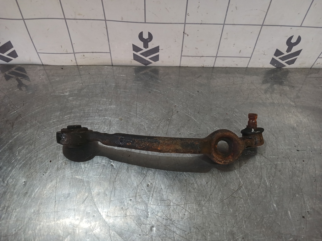 Audi A6 (C4) 1994-1997 для Рычаг передний левый