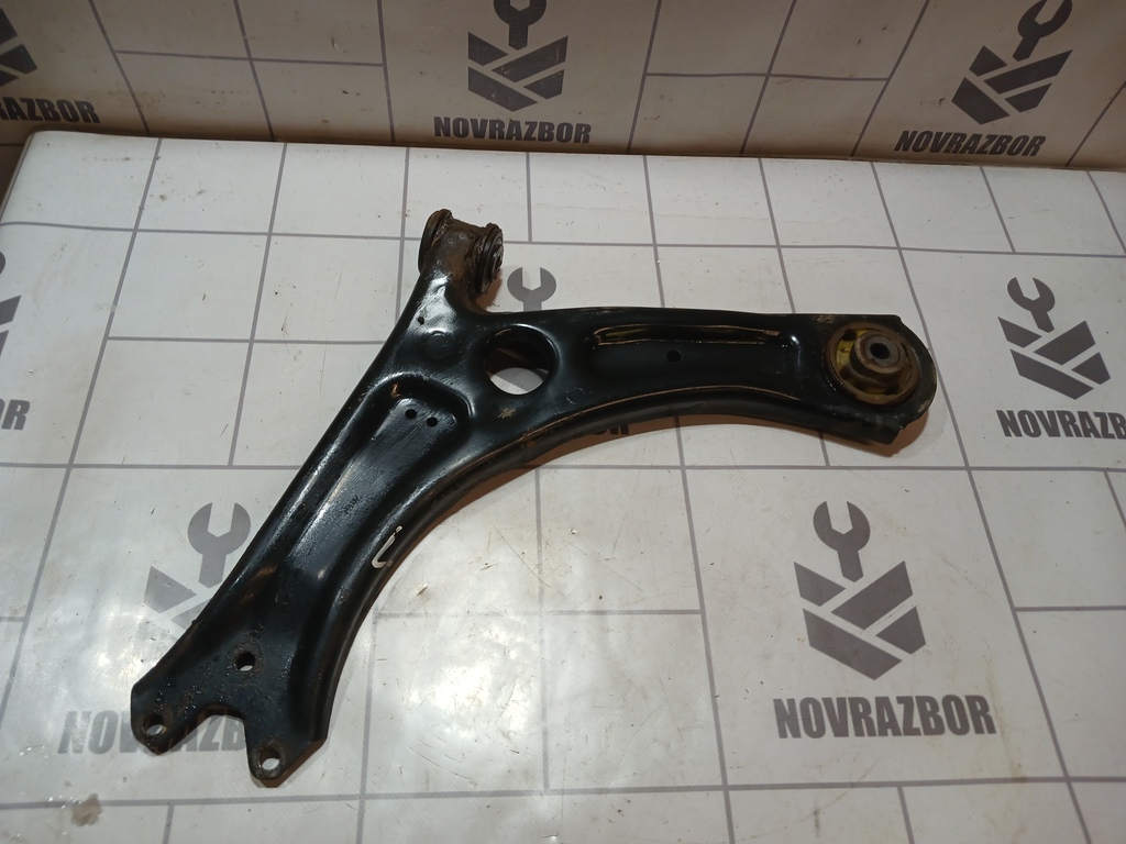 Skoda Yeti 2009-2018 для Рычаг передний левый