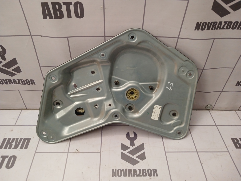 Skoda Yeti 2009-2018 для Стеклоподъемник механ. задний левый