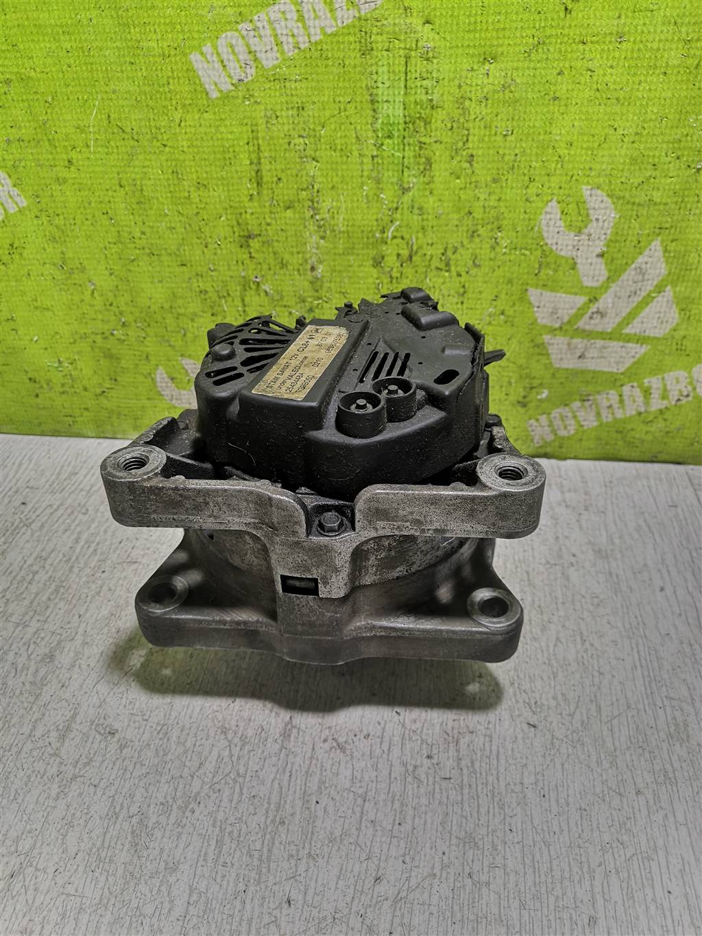 Peugeot 206 98-12 для Генератор