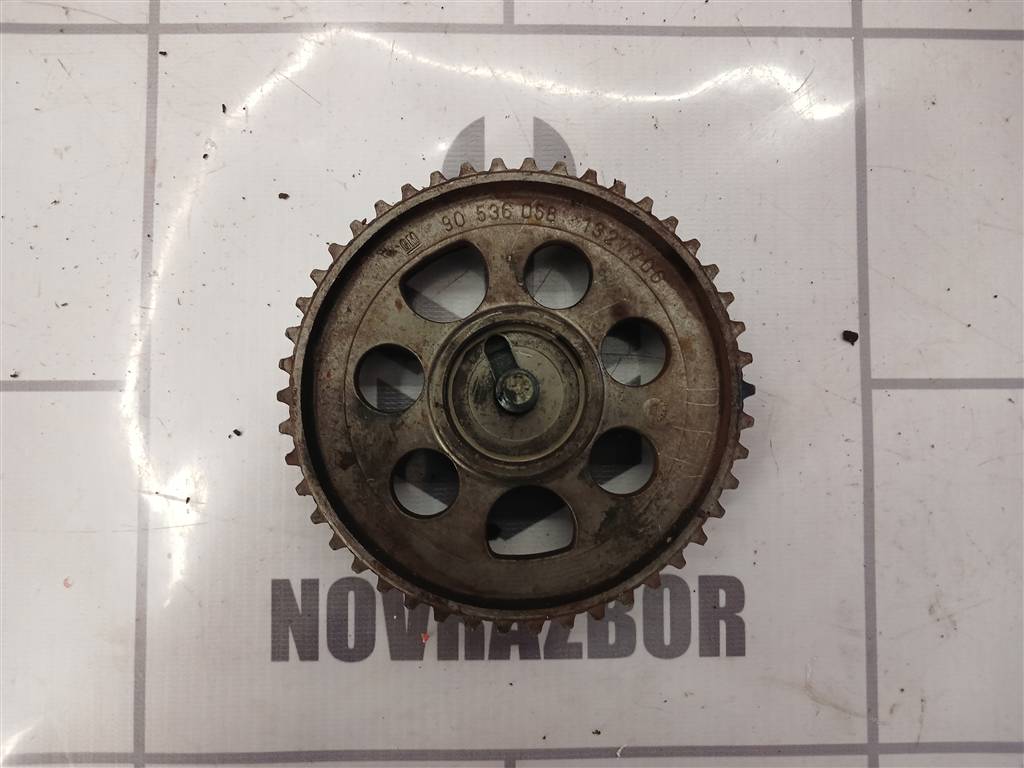 Opel Zafira A 99-05 для Шестерня (шкив) распредвала