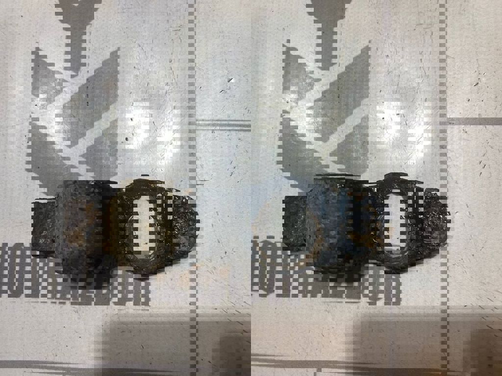 Renault Logan 2005-2014 для Кронштейн крепления переднего стабилизатора