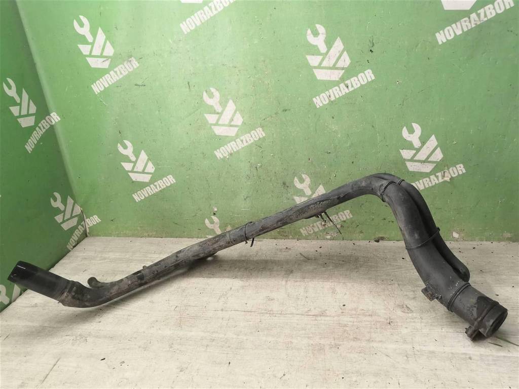 Ford Escort Orion 1990-1995 для Горловина топливного бака