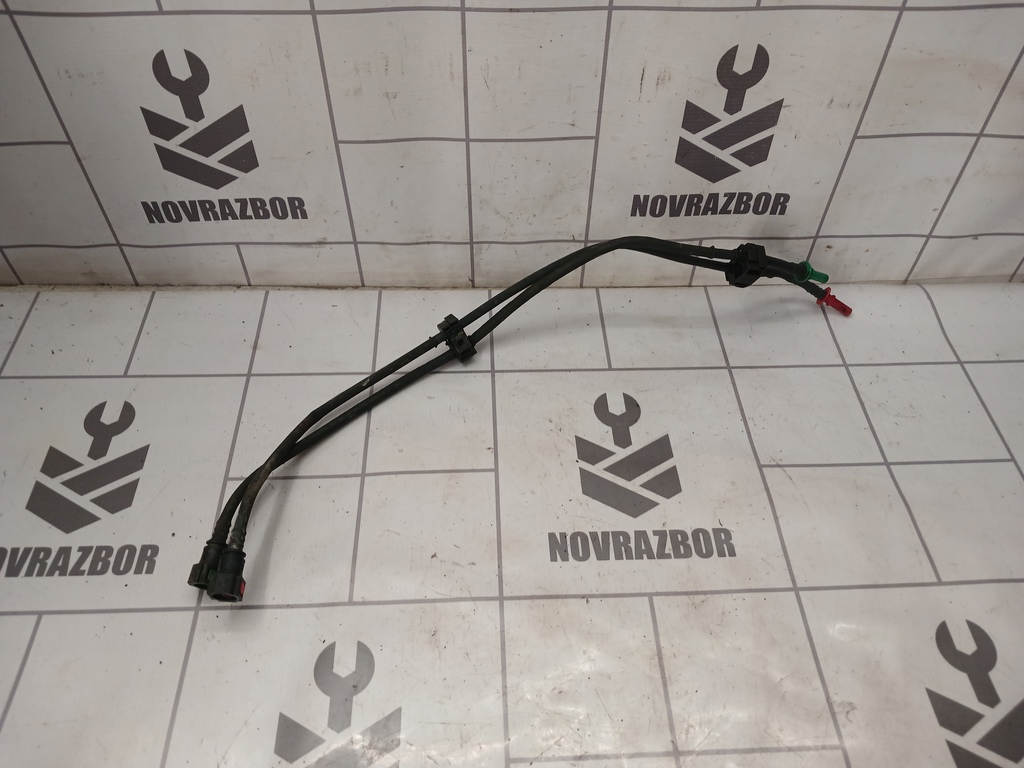 Renault Clio 2 Symbol 1998-2008 для Трубка топливная