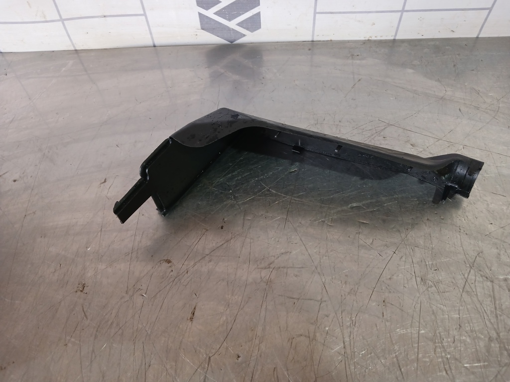 Renault Clio 2 Symbol 1998-2008 для Крышка блока предохранителей