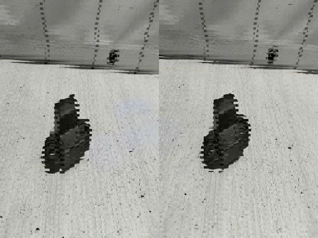 Skoda Yeti 2009-2018 для Кронштейн (сопут. товар)