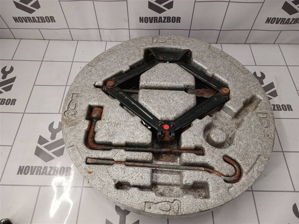 Chevrolet Aveo (T300) 2011-2015 для Ящик для инструментов