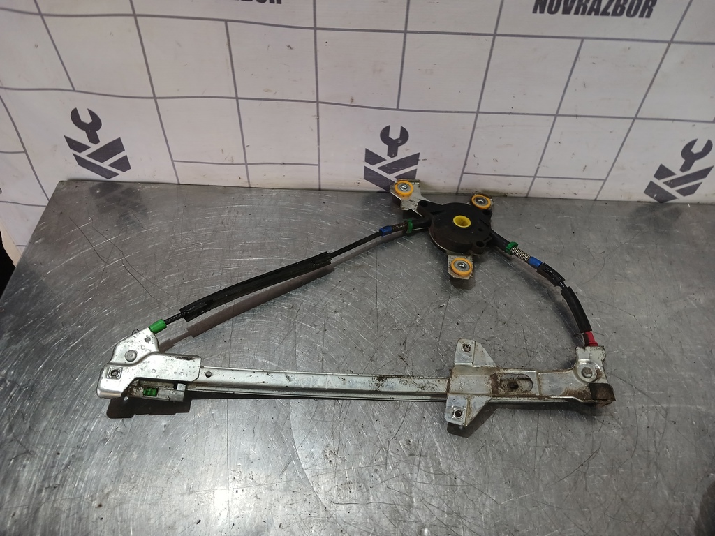 Audi A6 (C4) 1994-1997 для Стеклоподъемник электр. передний левый