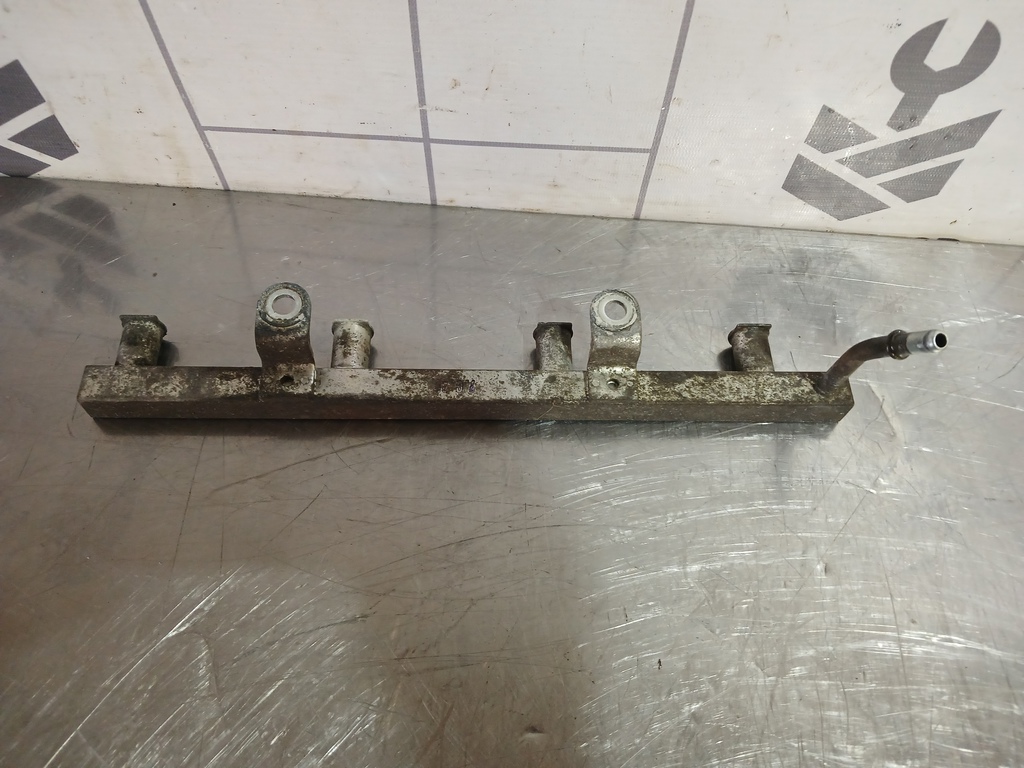 Chevrolet Aveo (T250) 2005-2011 для Рейка топливная (рампа)