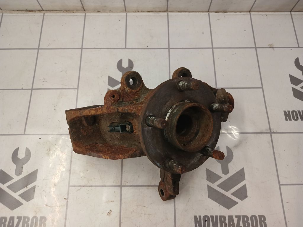 Ford Focus 2 05-08 для Кулак поворотный передний правый