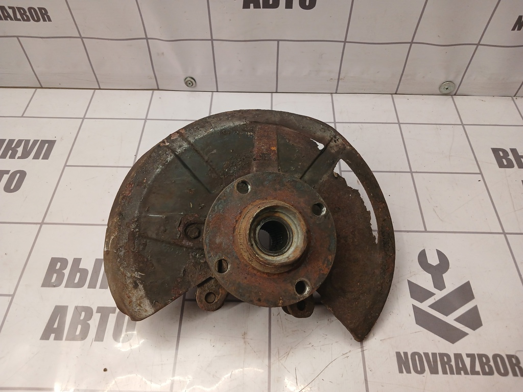 Audi 80  90  B3  86-91 для Кулак поворотный передний правый