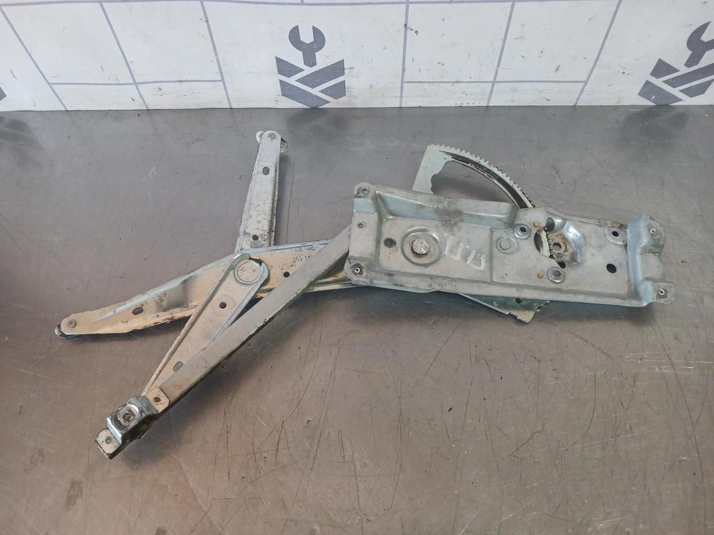 Opel Vectra B 1999-2002 для Стеклоподъемник электр. передний правый