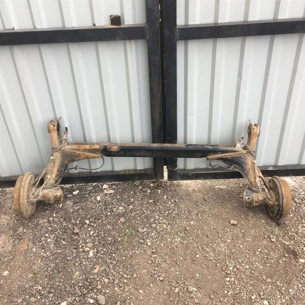 VW Polo 94-99 для Балка задняя