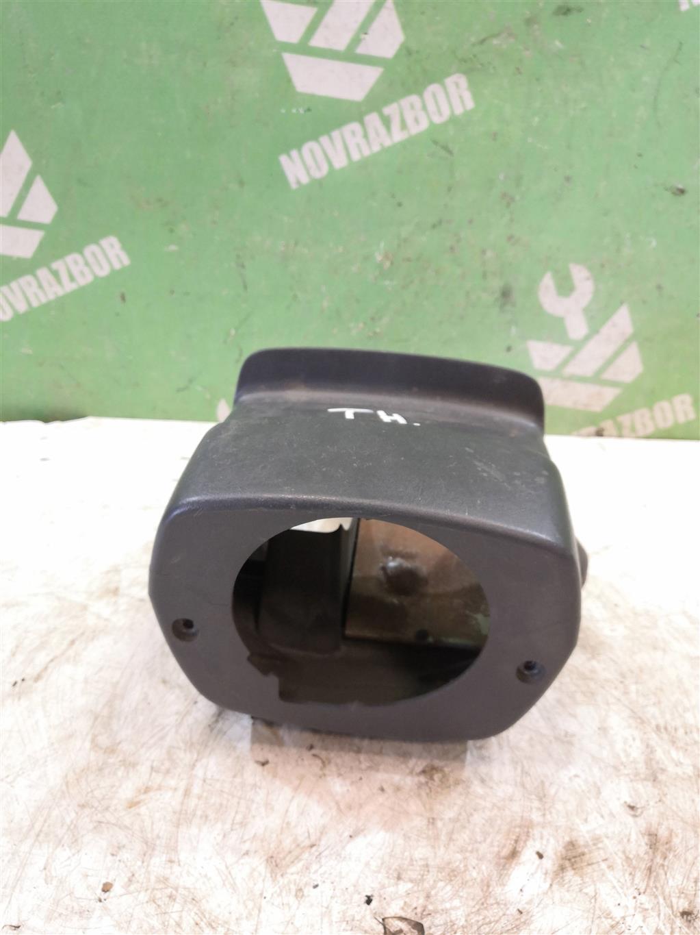 Toyota Highlander I 01-06 для Кожух рулевой колонки