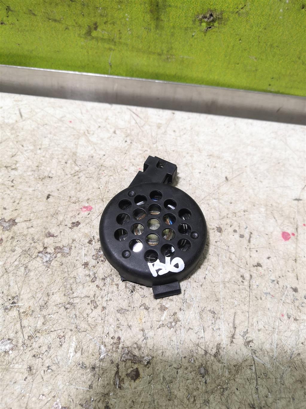 VW Passat B6 05-10 для Динамик