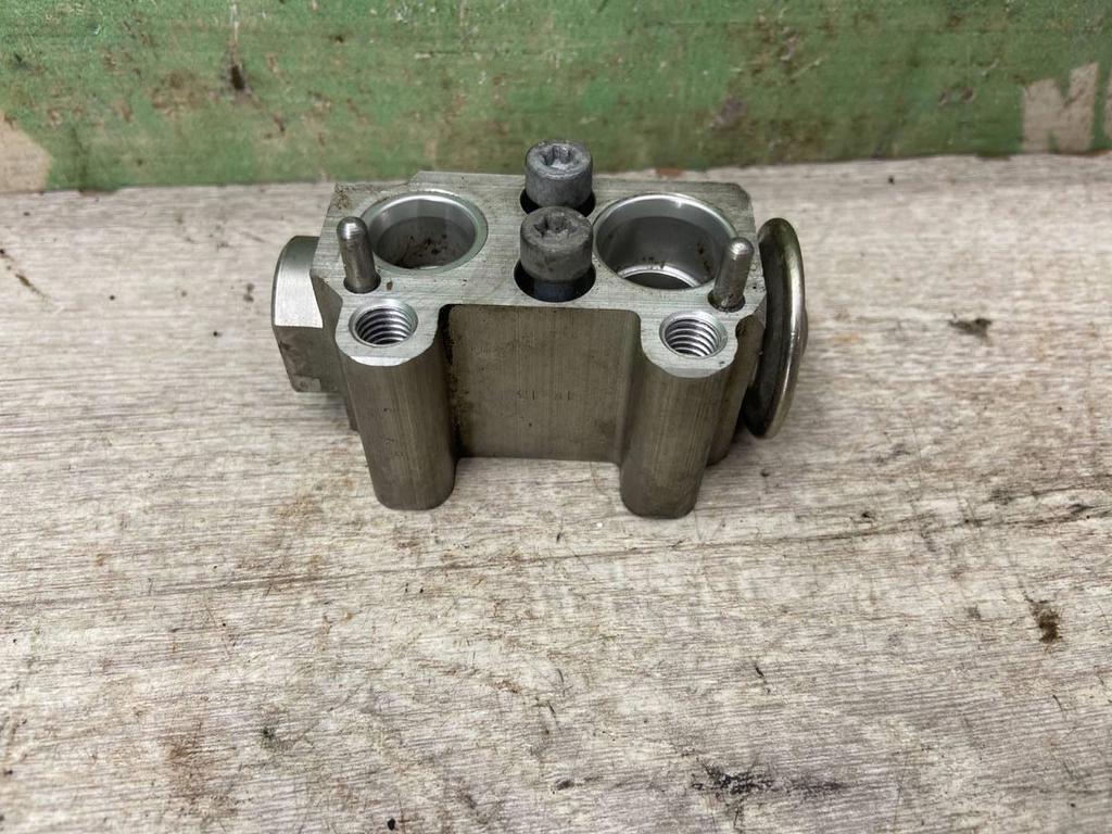 BMW X3 F25 2010-2017 для Клапан кондиционера