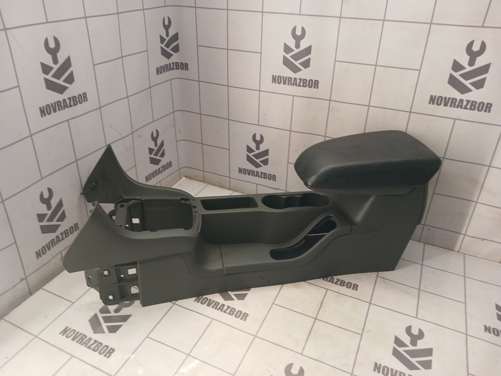 Ford Focus 2 05-08 для Консоль