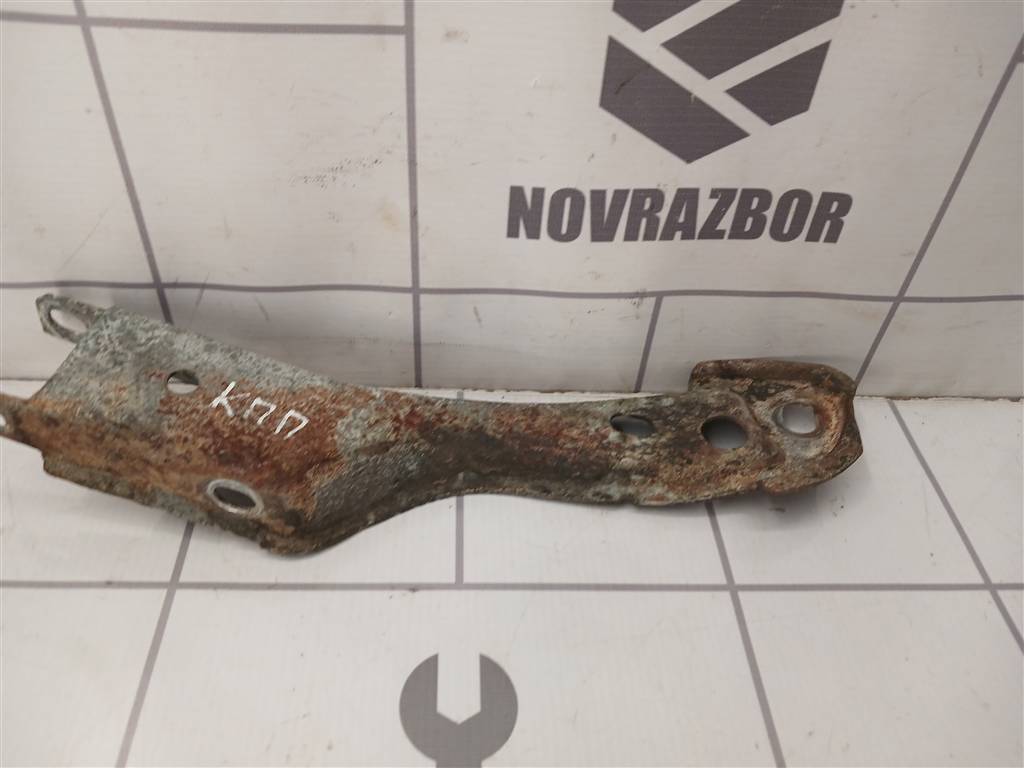 VW Golf 3 Vento 91-97 для Кронштейн КПП