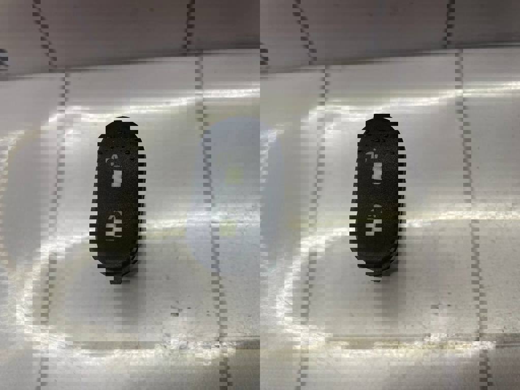 Ford Focus 1 1998-2004 для Кнопка центрального замка