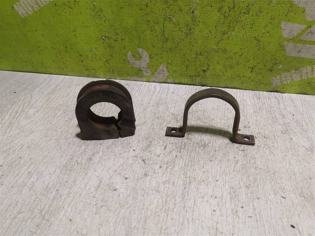 VW Passat B4 94-96 для Кронштейн рулевой рейки