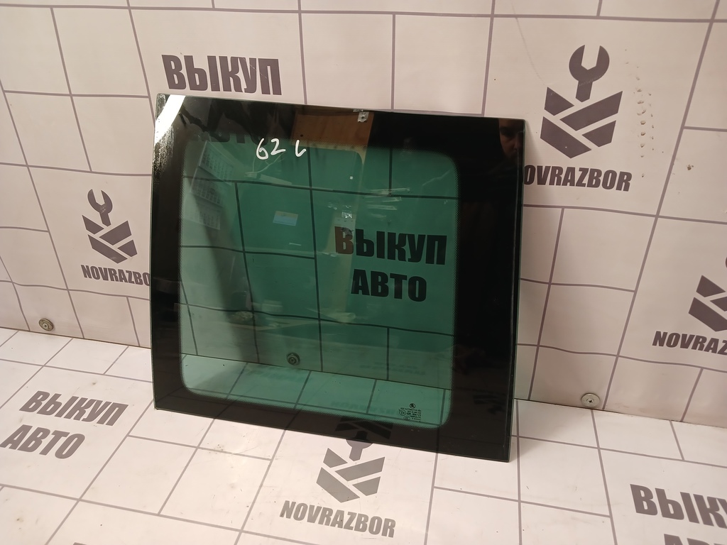 Skoda Yeti 2009-2018 для Стекло кузовное глухое левое