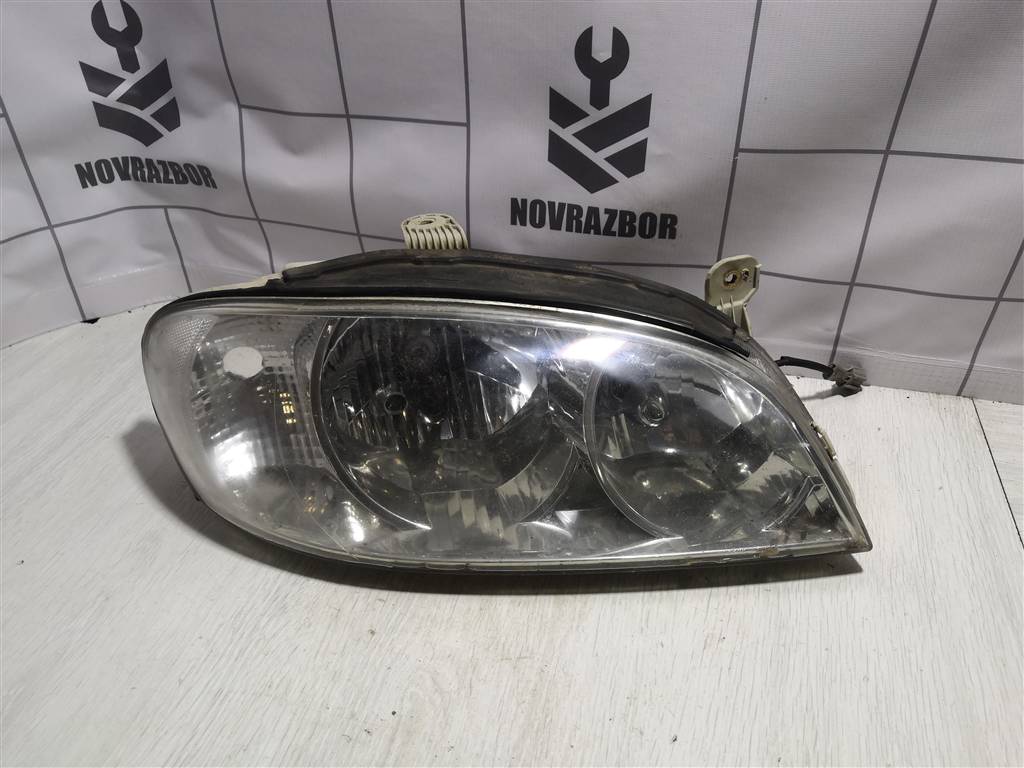 Kia Spectra 2001-2011 для Фара правая