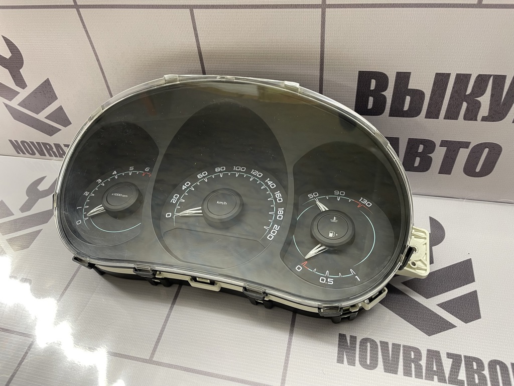 LADA VESTA 15-19 для Панель приборов