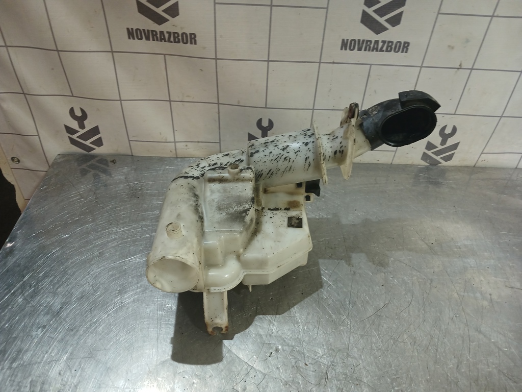 Mazda 323 BA 94-98 для Резонатор воздушного фильтра