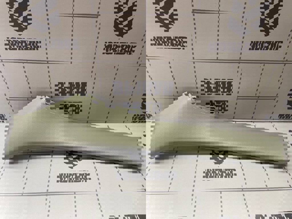 Suzuki SX4 2006-2013 для Накладка стойки