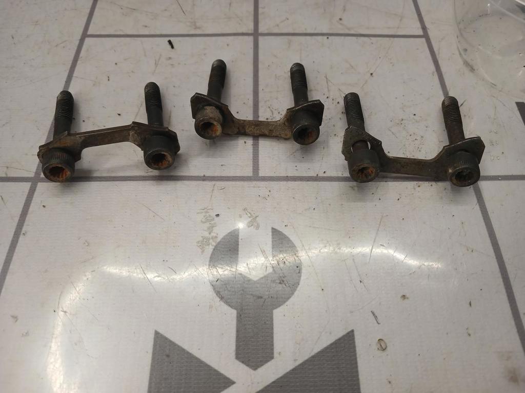 VW Golf 3 Vento 91-97 для Скоба