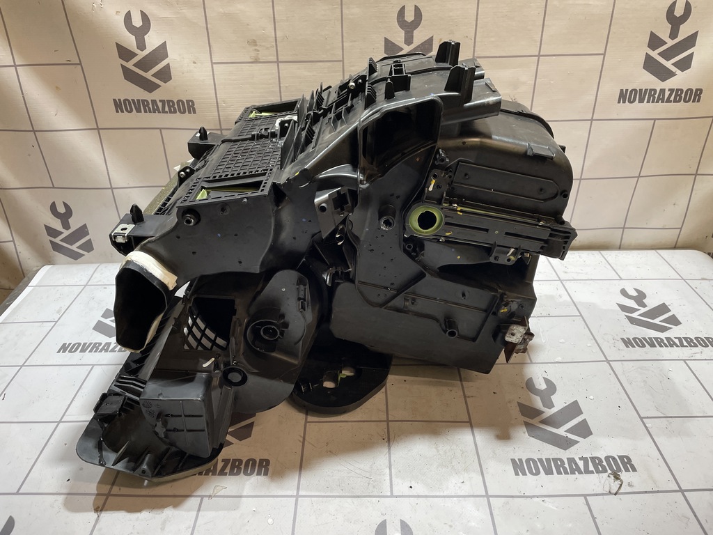 LADA VESTA 15-19 для Корпус отопителя