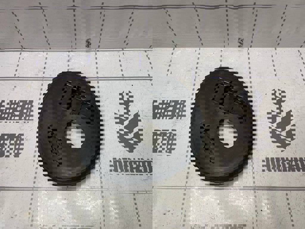 Skoda Yeti 2009-2018 для Крышка